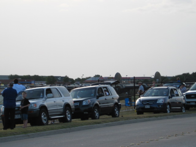 617x456 pixels (62K)